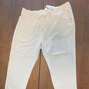 Brand new, NWT, never worn H&M Joggers